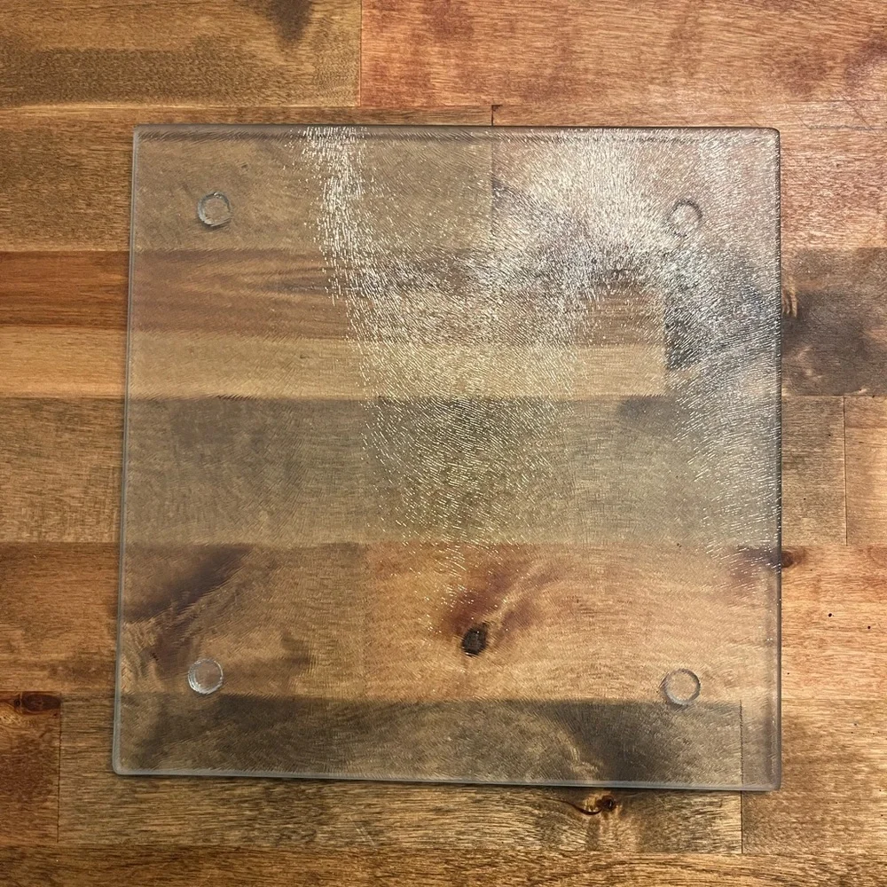 Textured Glass Square cutting board